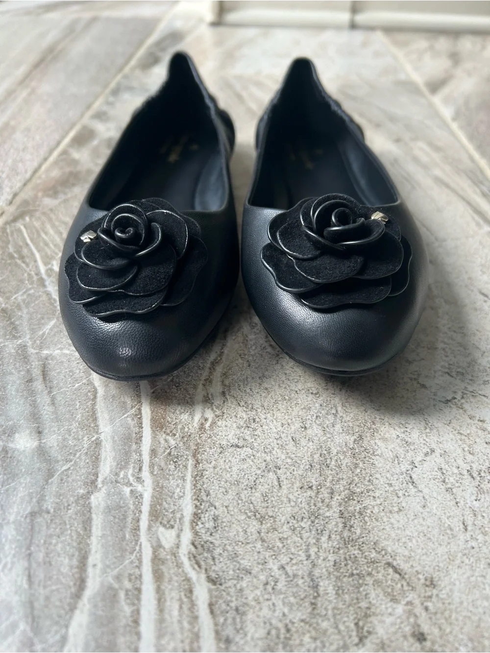 NWOB Kate Spade Women’s Size 8B Black Leather Flora Ballet Flats